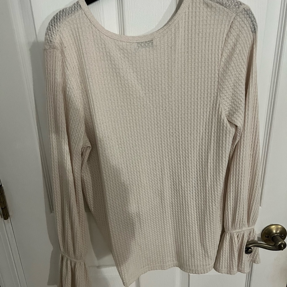 Sweater - Picture 4 of 4